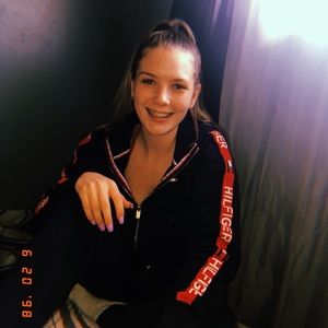 Meet your Posher, Madison